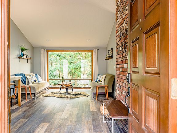 5th image of 9632 SE King Way