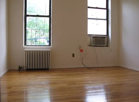 Rented by Roseann Lettieri Realty | media 8