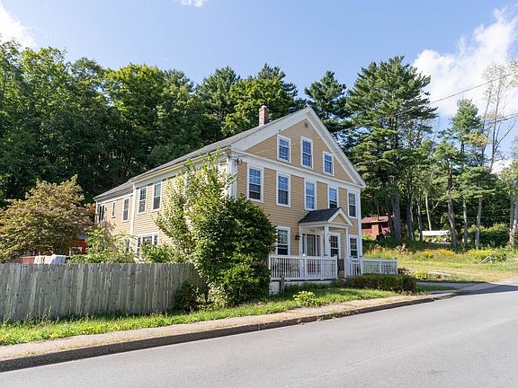 2nd image of 110 Maple St