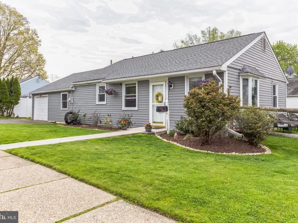 1258 Girard Ave, Abington, PA 19001