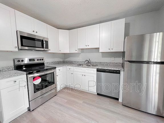 5th image of 1524 N Seminole Dr