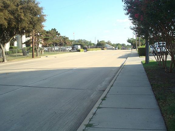 4th image of 6405 Medici Pl