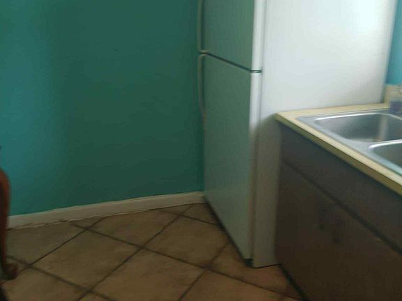 5th image of 5544 6th Ave #5544