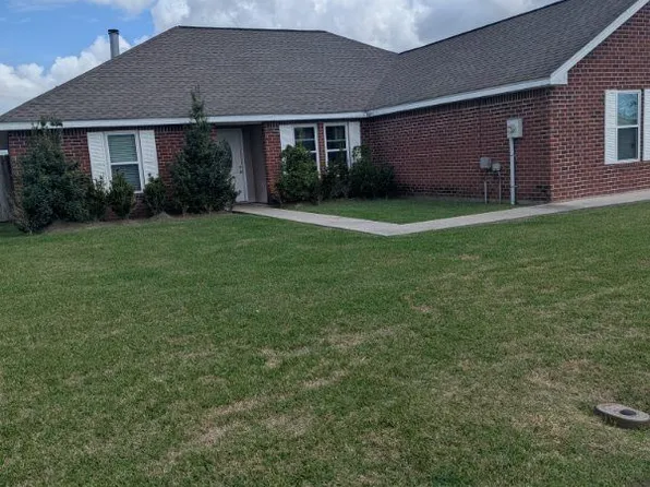 215 Pierre St, Plattenville, LA 70390