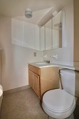 Rented by Oxford Property Group | media 13