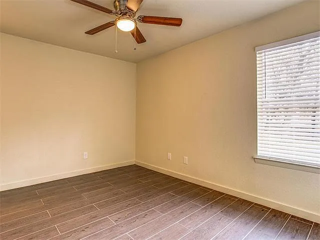 6403 Auburn Dr #A — Photo 10