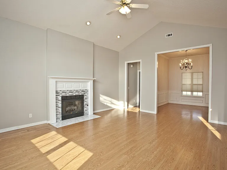 310 Old Forge Dr — Photo 15