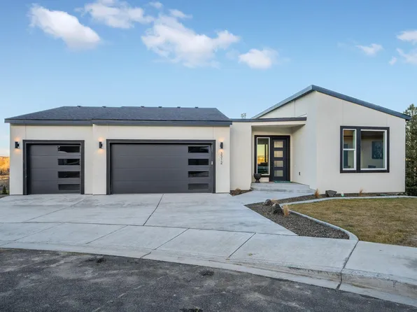 3312 Bing St, West Richland, WA 99353