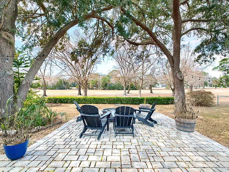 240 N Country Club Dr — Photo 51