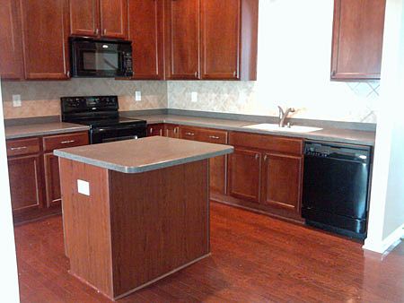 Keystone711-Kitchen_10112024