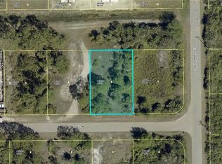 877 Gulf Ln, Lehigh Acres, FL 33974