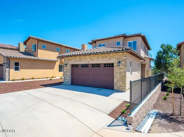 210 Oak Hill Dr, Lompoc, CA 93436