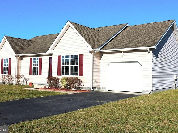 2nd image of 907 Ambler Ct