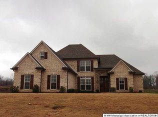 1612 Sledgefield Ln, Southaven, MS 38651