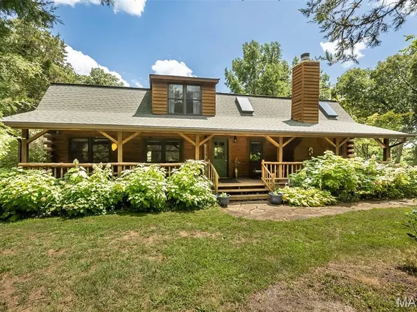 8 Whippoorwill Ct, Defiance, MO 63341