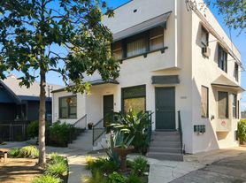 5910 Monte Vista St, Los Angeles, CA