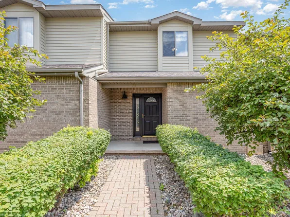 35 Harbour View Point, Linwood, MI 48634