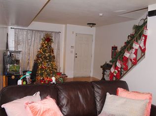 51 Studio Ln, Staten Island, NY 10304