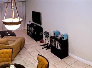 1700 NW 73rd Ave, Plantation, FL 33313