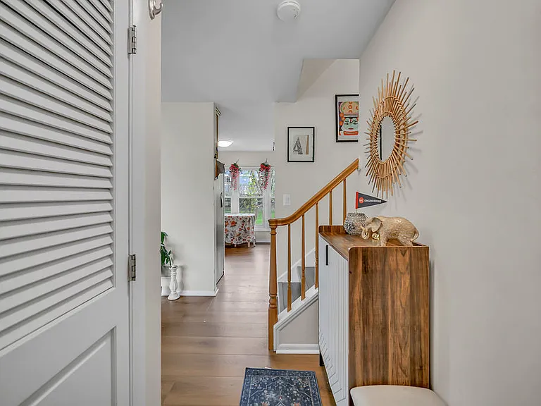 401 Greentree Pkwy — Photo 11