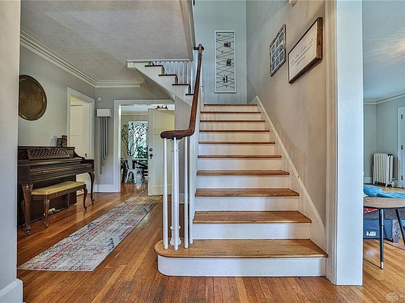 4th image of 501 Oakwood Ave