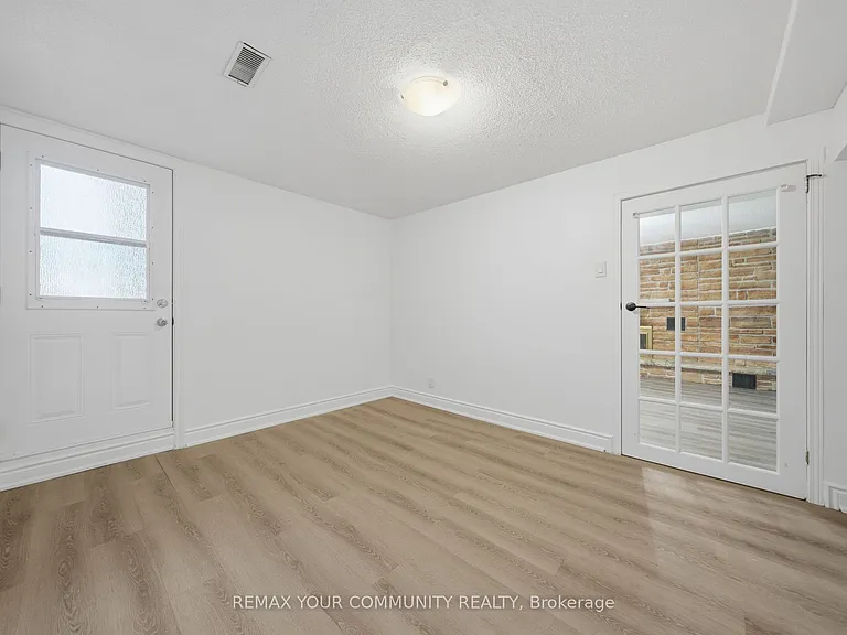 36 Roseville Dr #BASEMENT — Photo 14