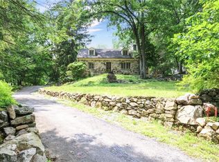 498 Chappaqua Rd, Briarcliff Manor, NY 10510