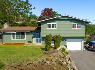 3049 Slope St, Roseburg, OR 97470