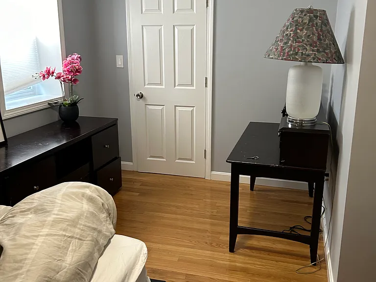 14 Aberdeen Ave #B1 — Photo 36
