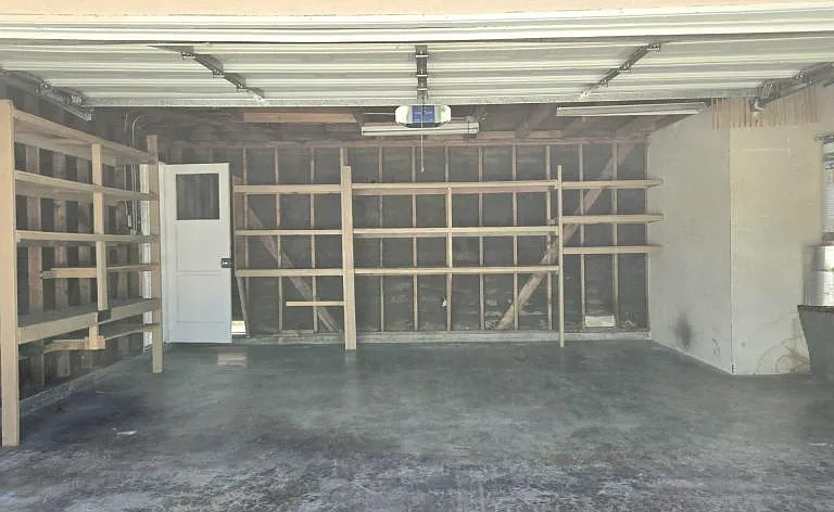 700 E Angeleno Ave — Photo 21