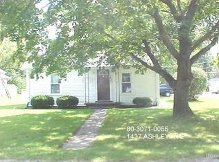 1437 Ashley Ave, Fort Wayne, IN 46825
