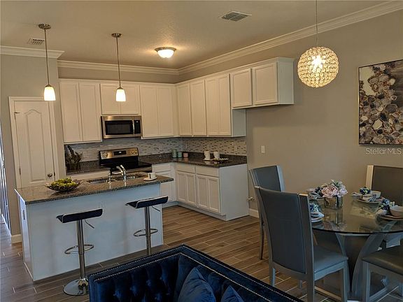 5th image of 3250 Crown Jewel Ct