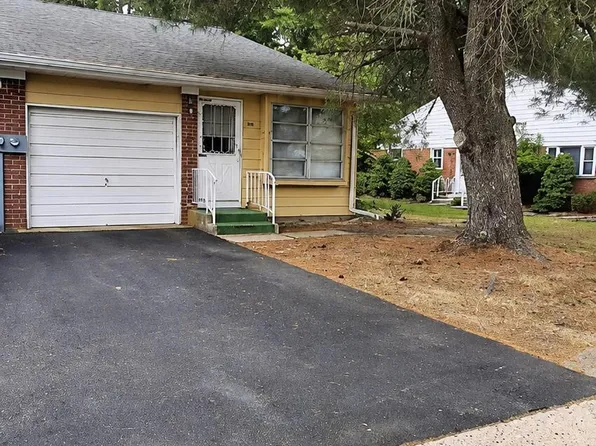 14 B Lenape Drive, Whiting, NJ 08759
