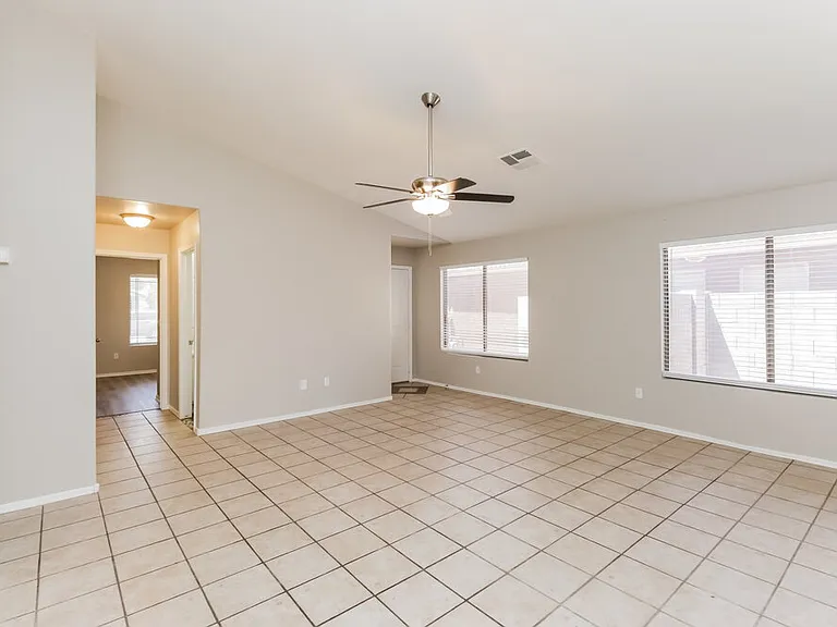 1504 W Page Ave — Photo 3