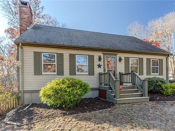 2nd image of 8 Paul James Dr