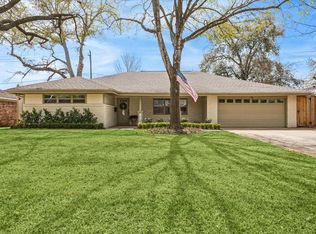 9829 Pine Lake Dr, Houston, TX 77055