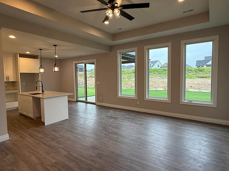 5205 Whisper Dr — Photo 3