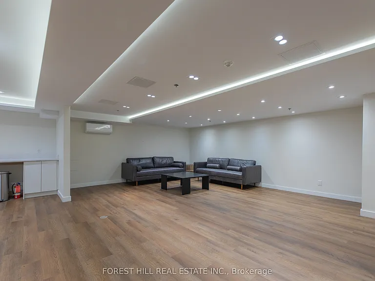 1130 Wilson Ave #306 — Photo 20