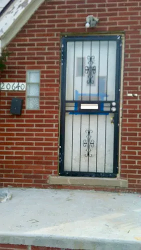 20640 Moross Rd #2 Photo 1