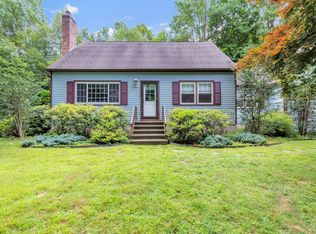 2 Highland Rd, Oxford, CT 06478