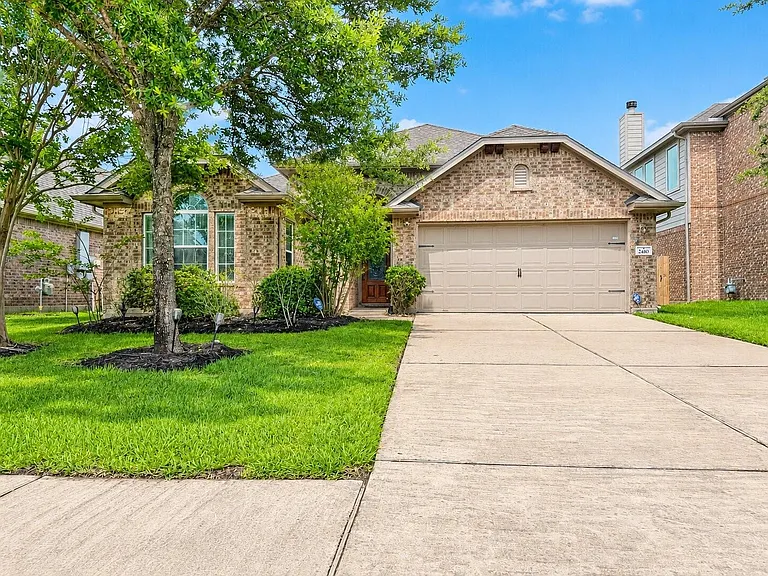 2410 Horned Owl Dr — Photo 2