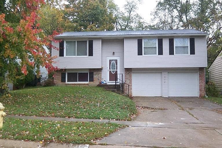 2nd image of 1072 Baytree Ct