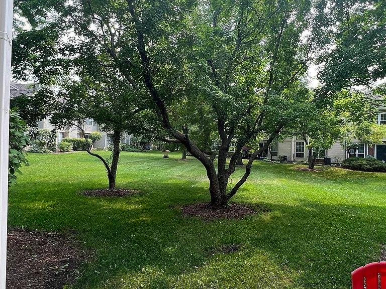 2327 Sedgfield Ct — Photo 9