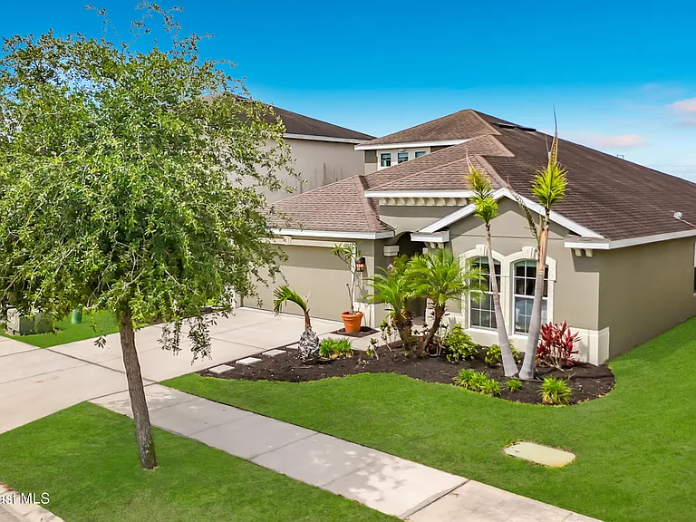 12033 Grand Kempston Dr — Photo 30