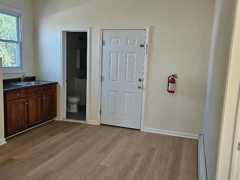 372 Bergen St — Photo 18
