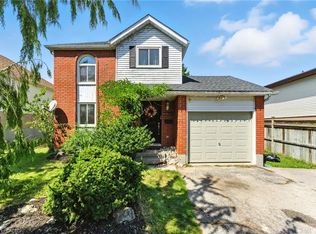 11 Hubert Ct, Cambridge, ON
