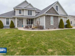 1024 Springfield Dr, De Pere, WI 54115