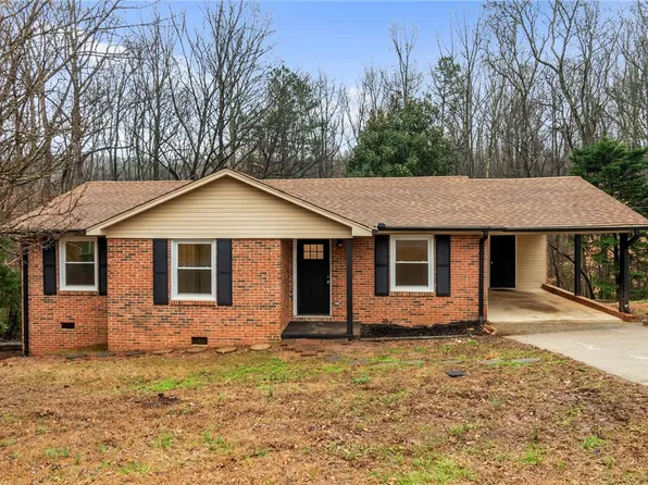 14 Thomas Dr, Williamston, SC 29697