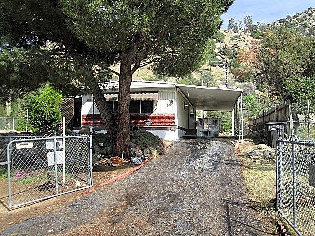 1st image of 4216 Huth St