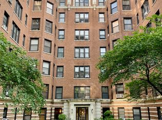 725 W Sheridan Rd APT 206, Chicago, IL 60613